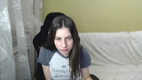 Snapshot of good__night chatting on 03/12/26, 04:46 Elizabeth Effie online show from 03/12/26, 04:46