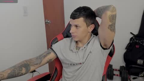 Snapshot of goodboy69i chatting on 10/26/25, 01:06 goodboy69i online show from 10/26/25, 01:06