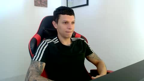 Snapshot of goodboy69i chatting on 11/09/25, 12:14 goodboy69i online show from 11/09/25, 12:14