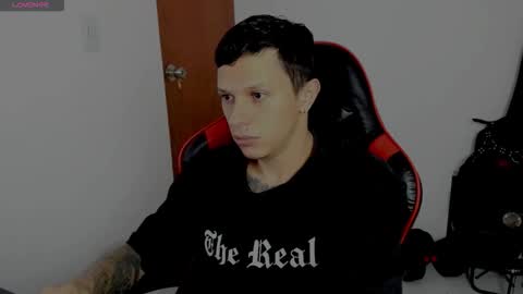 Snapshot of goodboy69i chatting on 11/13/25, 11:09 goodboy69i online show from 11/13/25, 11:09