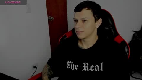 Snapshot of goodboy69i chatting on 11/14/25, 11:20 goodboy69i online show from 11/14/25, 11:20