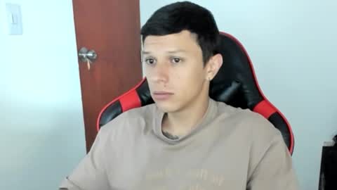 Snapshot of goodboy69i chatting on 01/18/26, 12:20 goodboy69i online show from 01/18/26, 12:20