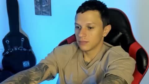 Snapshot of goodboy69i chatting on 02/15/26, 01:09 goodboy69i online show from 02/15/26, 01:09