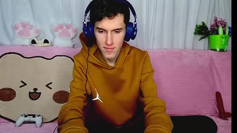 Luca online show from 05/04/26, 01:40