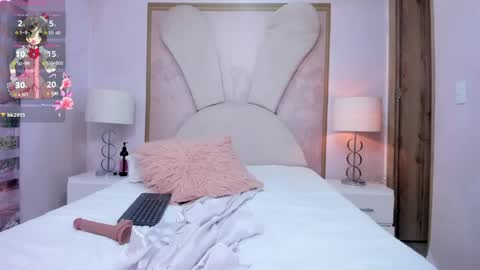 Snapshot of goodgirl22_ chatting on 04/15/26, 02:24 Emmy online show from 04/15/26, 02:24