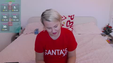 Elysa online show from 12/17/24, 07:40