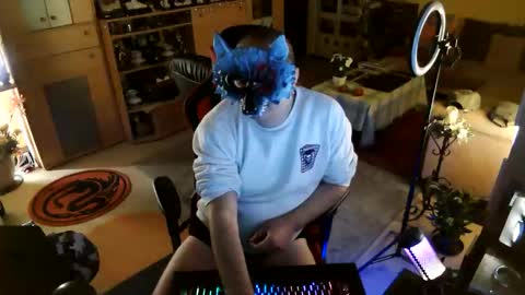 google5001 online show from 10/29/25, 03:42