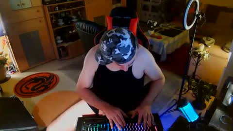 google5001 online show from 11/26/25, 06:47