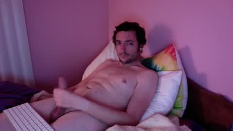 Snapshot of gooner4life88 chatting on 10/15/25, 05:29 gooner4life88 online show from 10/15/25, 05:29