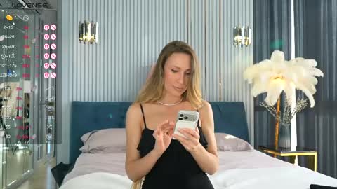 Snapshot of gooodgirlhere chatting on 04/15/26, 02:57 gooodgirlhere online show from 04/15/26, 02:57