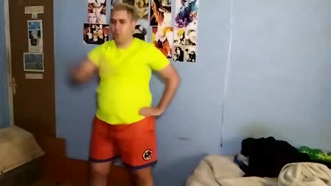 Snapshot of gorak32 chatting on 01/26/25, 02:41 GoraK online show from 01/26/25, 02:41