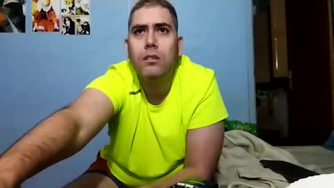 Snapshot of gorak32 chatting on 01/26/25, 05:44 GoraK online show from 01/26/25, 05:44