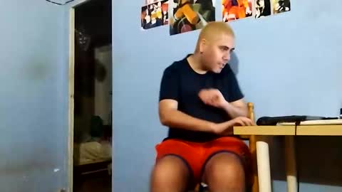 Snapshot of gorak32 chatting on 01/12/26, 07:08 GoraK online show from 01/12/26, 07:08