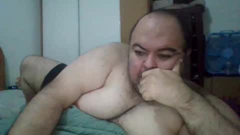 Snapshot of gorditohotp chatting on 10/26/25, 04:13 jorge online show from 10/26/25, 04:13