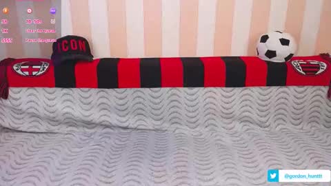 Snapshot of gordonhunt chatting on 02/10/25, 12:39 Gordon Hunt online show from 02/10/25, 12:39