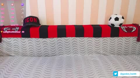 Snapshot of gordonhunt chatting on 02/13/25, 11:17 Gordon Hunt online show from 02/13/25, 11:17