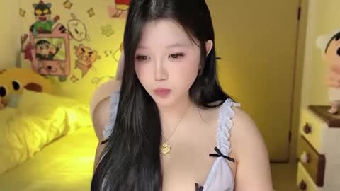 Snapshot of gorgeous_girl33 chatting on 10/08/25, 07:33 gorgeous girl33 online show from 10/08/25, 07:33