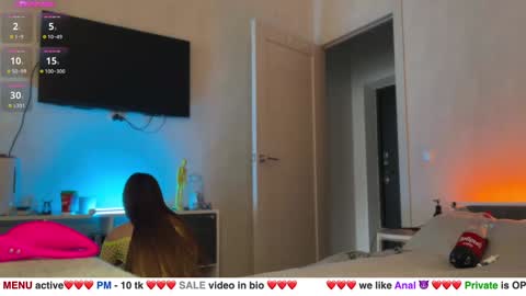 Snapshot of gotamcouple chatting on 02/01/25, 08:29 Baby online show from 02/01/25, 08:29