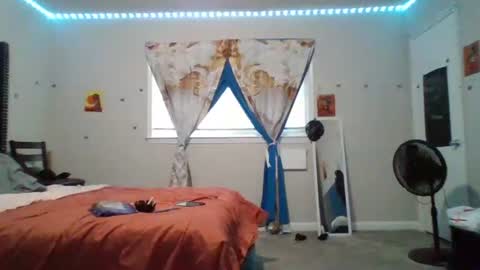 Snapshot of gotcake713 chatting on 11/07/25, 07:58 Sue Goddess online show from 11/07/25, 07:58