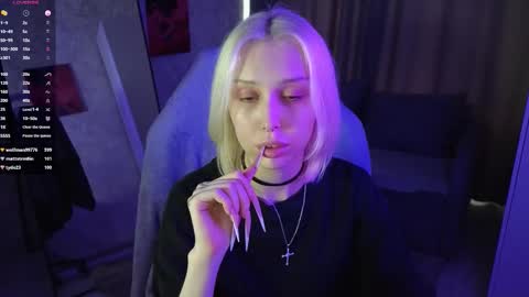 Violeta online show from 11/11/25, 09:42