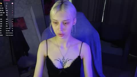 Violeta online show from 11/14/25, 10:25