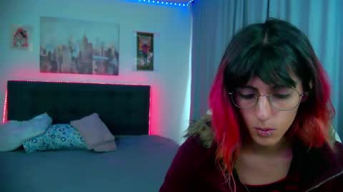 goth_minerva online show from 03/18/26, 01:47