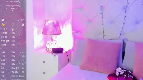 goth_tasha online show from 12/18/25, 04:35