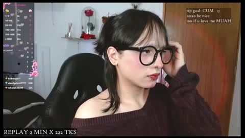 Snapshot of gothbabe2001 chatting on 01/09/25, 02:29 Cami online show from 01/09/25, 02:29