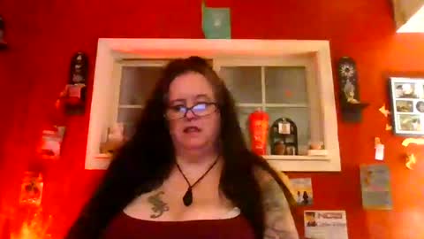 Snapshot of gothickmaiden chatting on 07/04/26, 02:18 GothickMaiden online show from 07/04/26, 02:18
