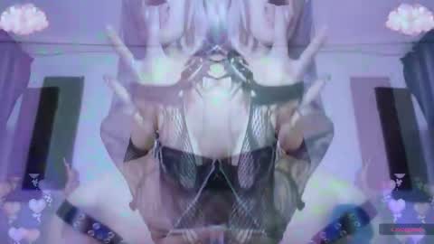 Snapshot of gothicute chatting on 06/02/26, 05:09 online show from 06/02/26, 05:09