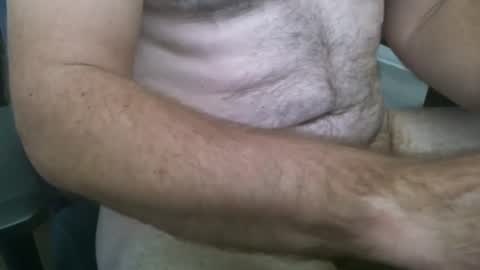 Snapshot of gotocanada chatting on 09/12/25, 01:22 gotocanada online show from 09/12/25, 01:22