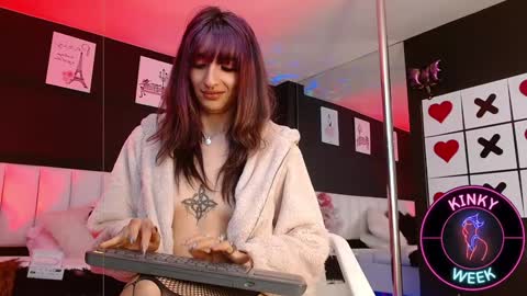 Meredith Alessandra online show from 01/18/25, 10:28