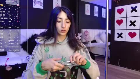 Meredith Alessandra online show from 02/16/25, 04:20