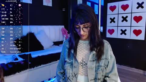 Meredith Alessandra online show from 03/03/25, 04:36