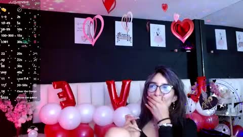 Meredith Alessandra online show from 02/15/26, 05:15