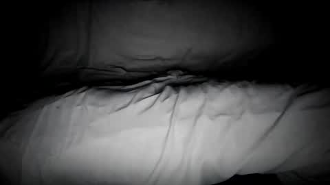 Snapshot of gowiththeflow37 chatting on 01/04/25, 12:49 watch me stroke online show from 01/04/25, 12:49