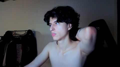 Snapshot of gowther__ chatting on 01/05/26, 11:30 angelito tu novio online show from 01/05/26, 11:30