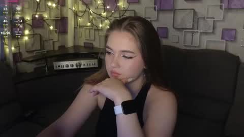 Snapshot of grace054 chatting on 09/25/25, 11:30 Grace online show from 09/25/25, 11:30