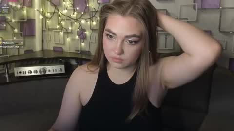 Snapshot of grace054 chatting on 09/26/25, 10:03 Grace online show from 09/26/25, 10:03