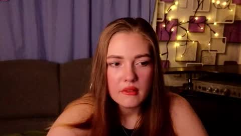 Snapshot of grace054 chatting on 01/11/26, 11:32 Grace online show from 01/11/26, 11:32