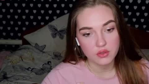 Snapshot of grace054 chatting on 02/05/26, 12:59 Grace online show from 02/05/26, 12:59