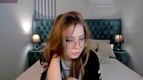 Grace online show from 09/28/25, 07:25