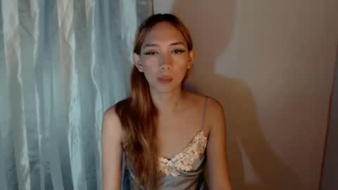 HoneyGrace online show from 10/09/25, 05:22