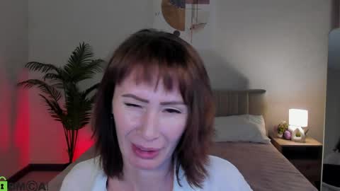 Snapshot of grace_kellyy chatting on 06/04/26, 04:29 Grace online show from 06/04/26, 04:29