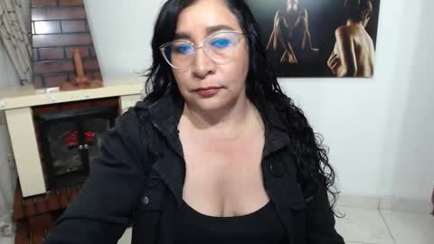 grace_mature_milf online show from 10/18/25, 10:27