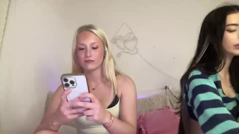 Snapshot of gracebailey1 chatting on 02/16/26, 04:52 grace bailey online show from 02/16/26, 04:52