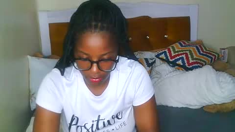 Snapshot of graceessy chatting on 01/20/25, 11:43 graceessy online show from 01/20/25, 11:43