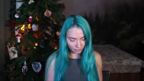 Snapshot of gracegreen chatting on 12/17/24, 12:54 I will be glad to see you  30 N  1800  - 2300 gmt3  online show from 12/17/24, 12:54