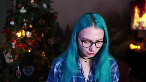 Snapshot of gracegreen chatting on 12/21/24, 01:21 I will be glad to see you  30 N  1800  - 2300 gmt3  online show from 12/21/24, 01:21