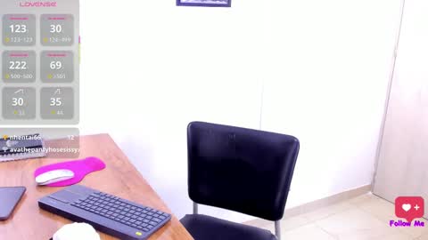  Im Sofia  online show from 11/04/25, 10:36